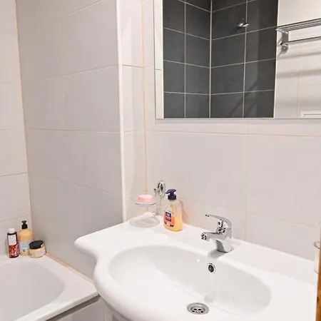 Cozy 1-bedroom In St Ivan By Flat Mаnаger Appartement